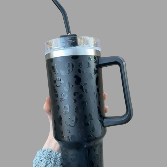 40oz Black Leopard Print Tumbler NEW - Picture 3 of 8